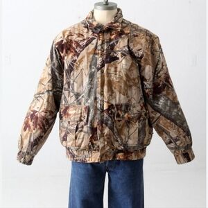 Outfitters Ridge Fusion 3-D Camo Insulated Jacket Size L Bomber Style Preowned